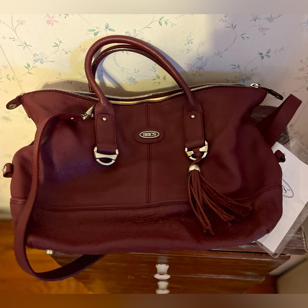 Bric’s NWT Italian Leather Double Strap Handbag in Deep Burgundy